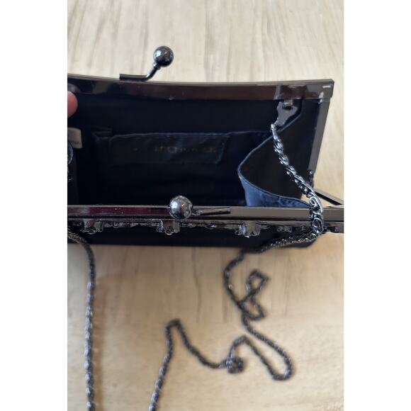 Jessica McClintock Black SatinPurse Chain Shoulder Strap KissLock Clutch Bag - Picture 3 of 7